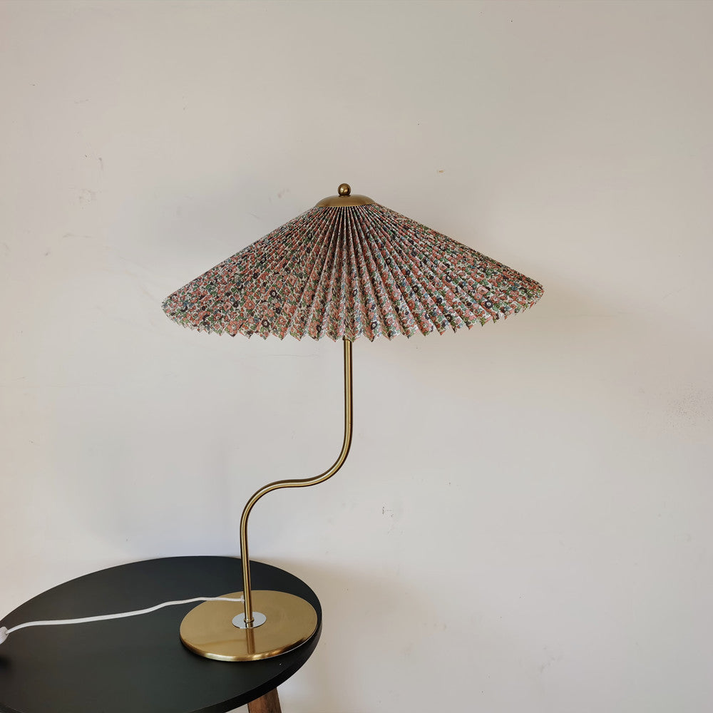 Retro Pleated Table Lamp with Umbrella Shade | Vintage Brass Decorative Desk Lamp for Bedroom & Living Room