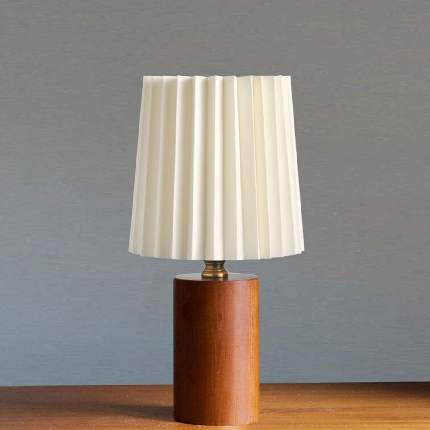 Vintage Pleated Table Lamp | Wooden Base Bedside Lamp