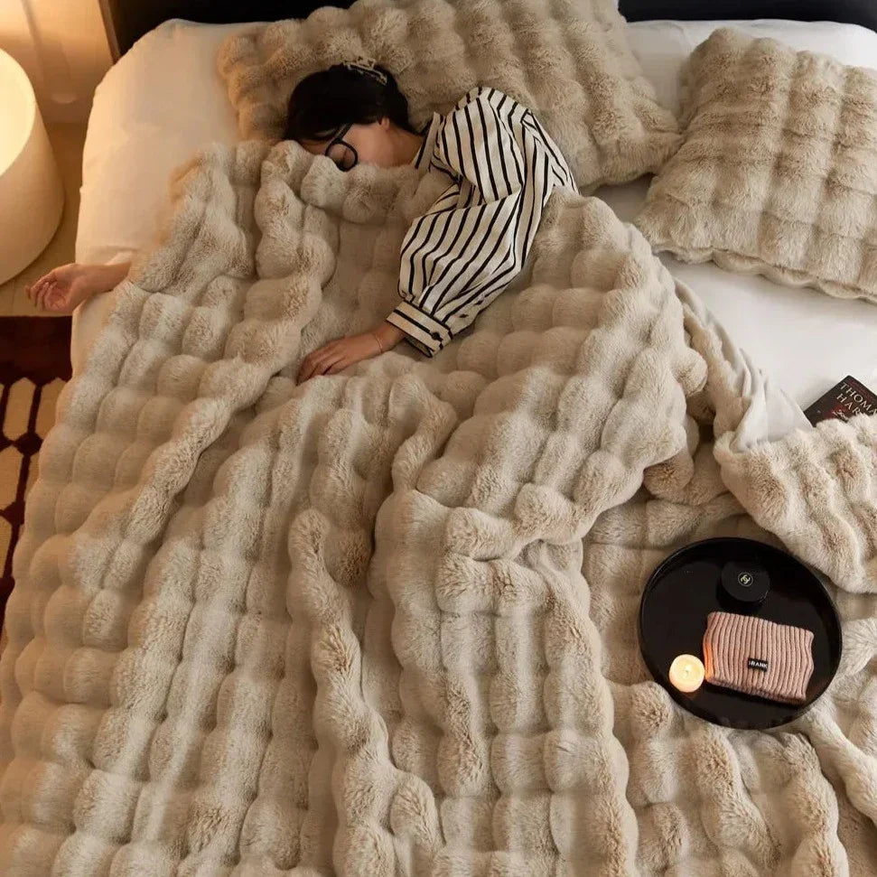 Luxury Rabbit Faux Fur Throw Blanket | Ultra-Soft Plush Blanket