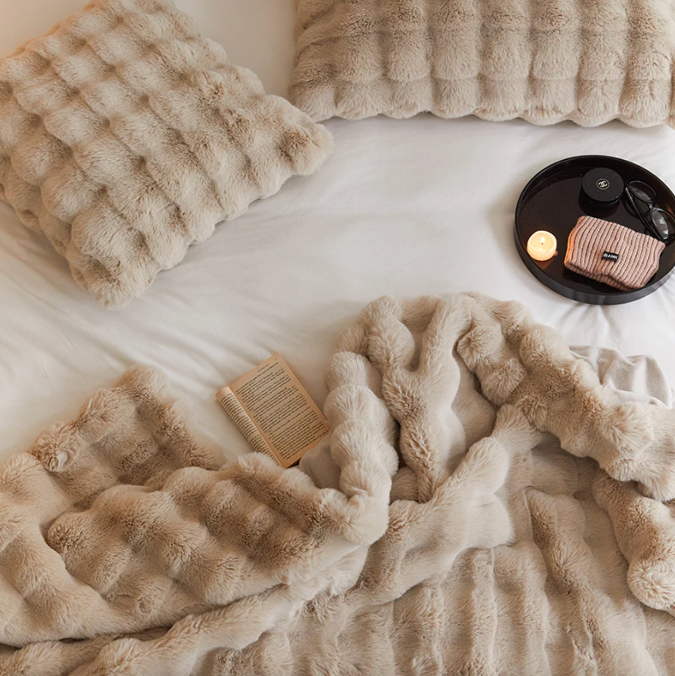 Luxury Rabbit Faux Fur Throw Blanket | Ultra-Soft Plush Blanket
