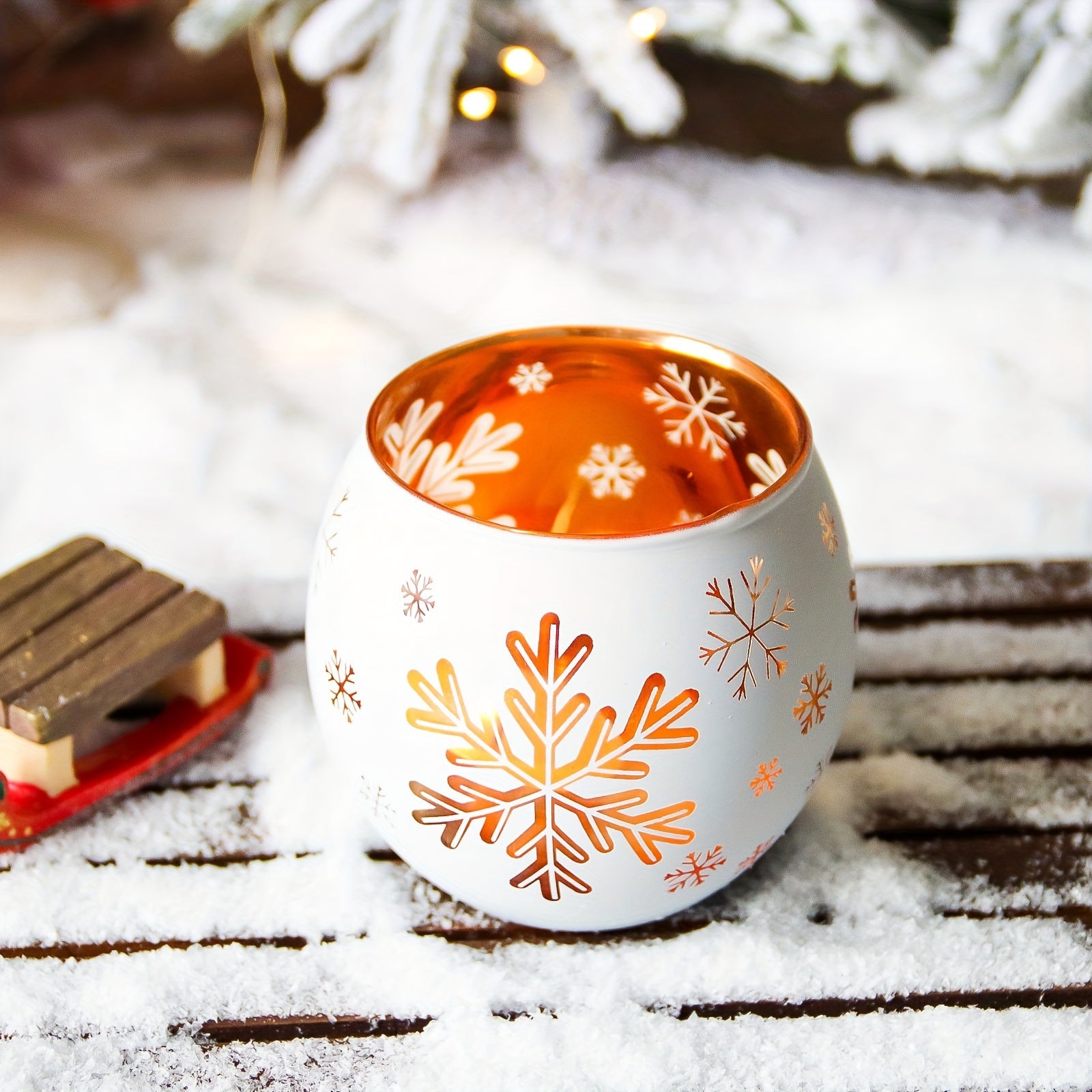 Set of 2 Glass Candle Holders – Elegant Snowflake Design for Christmas