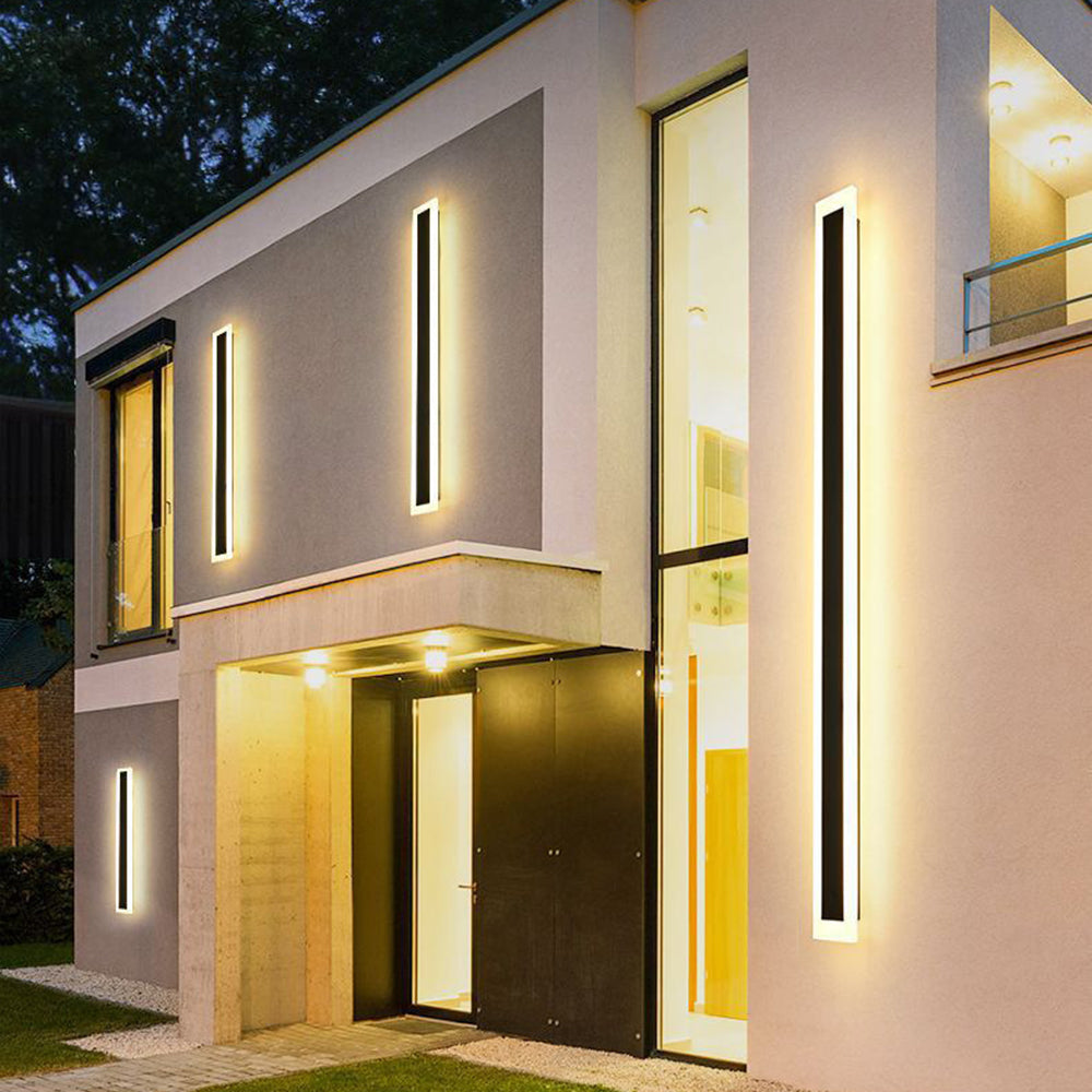 Modern Outdoor LED Wall Light – IP65 Waterproof, Minimalist Black Acrylic Sconce
