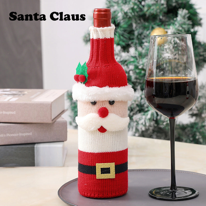 Santa Wine Bottle Cover – Knitted Christmas Bottle Sleeve for Holidays