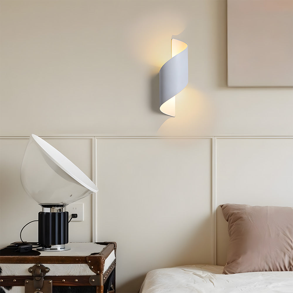 Sleek Minimalist LED Wall Sconce - Up/Down Lighting Aluminum Fixture