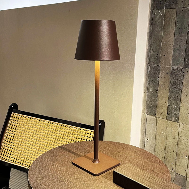 Modern Rechargeable LED Table Lamp – Wireless Cordless Design with Touch Control & Dimmable Light