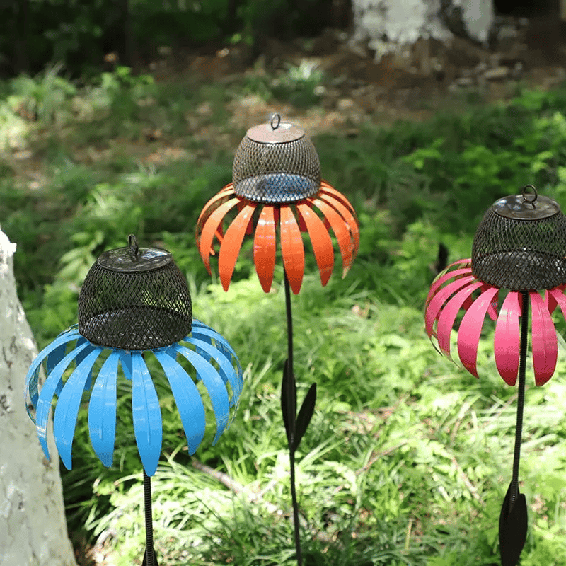 Durable Metal Bird Feeder House with Elegant Sunflower Design – Weather Resistant Garden Decor