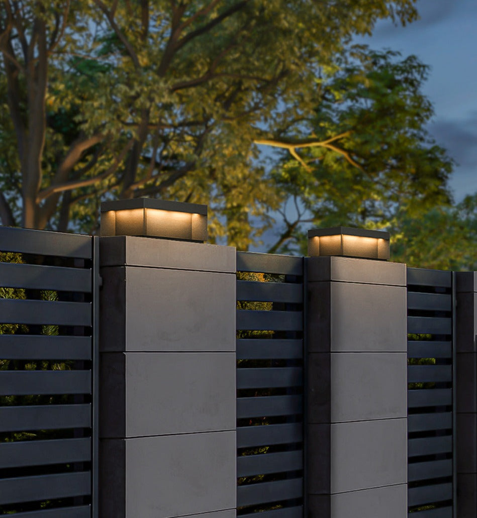 Solarion – Smart Solar Outdoor Wall Light with Motion Sensor