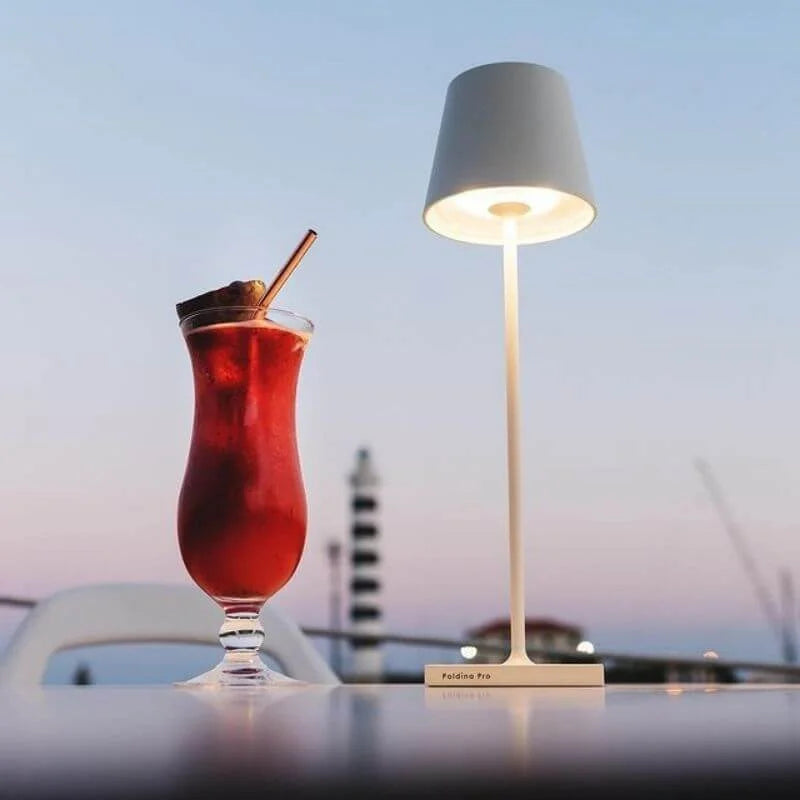Modern Rechargeable LED Table Lamp – Wireless Cordless Design with Touch Control & Dimmable Light