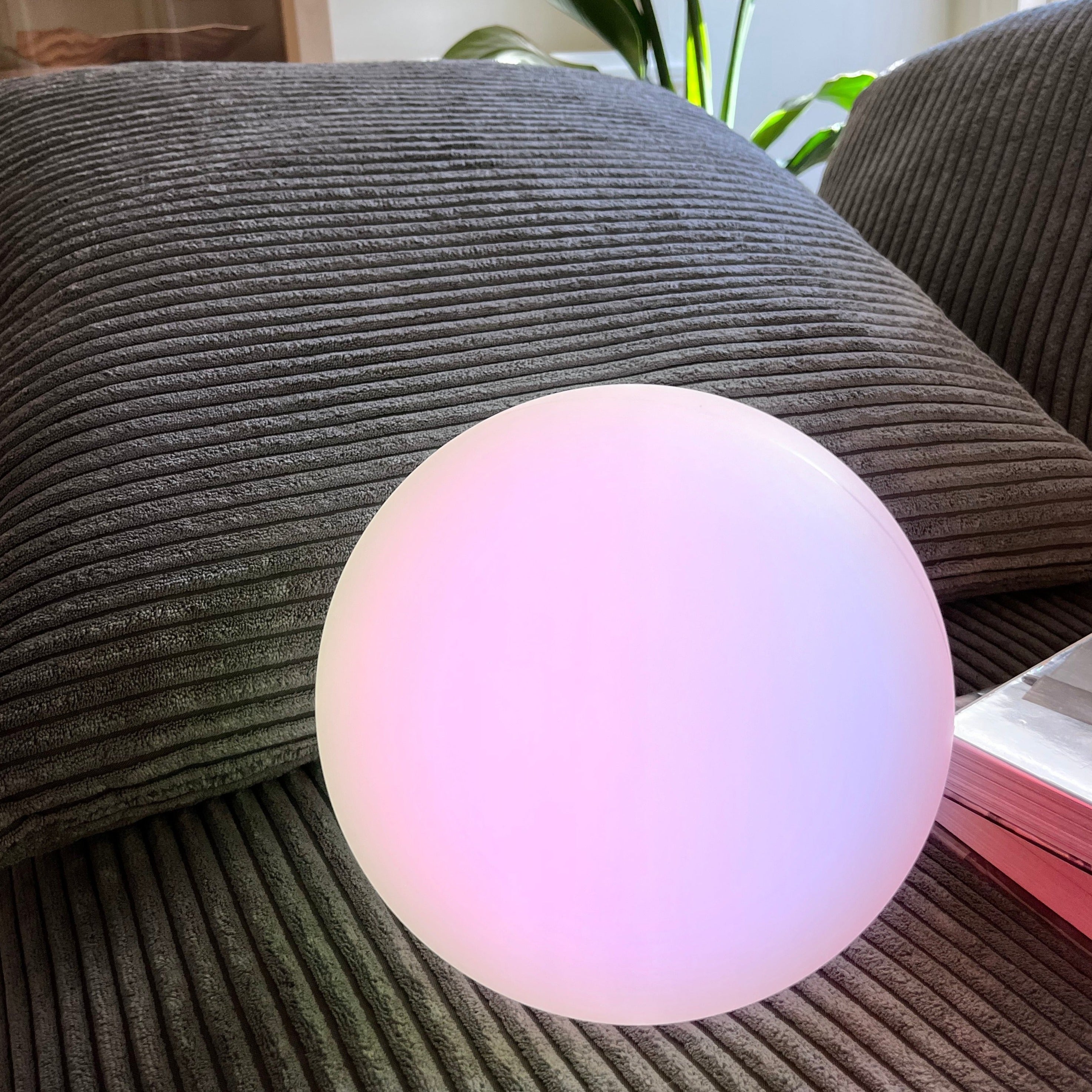 Taavita Cordless LED Table Lamp with Rechargeable Batteries