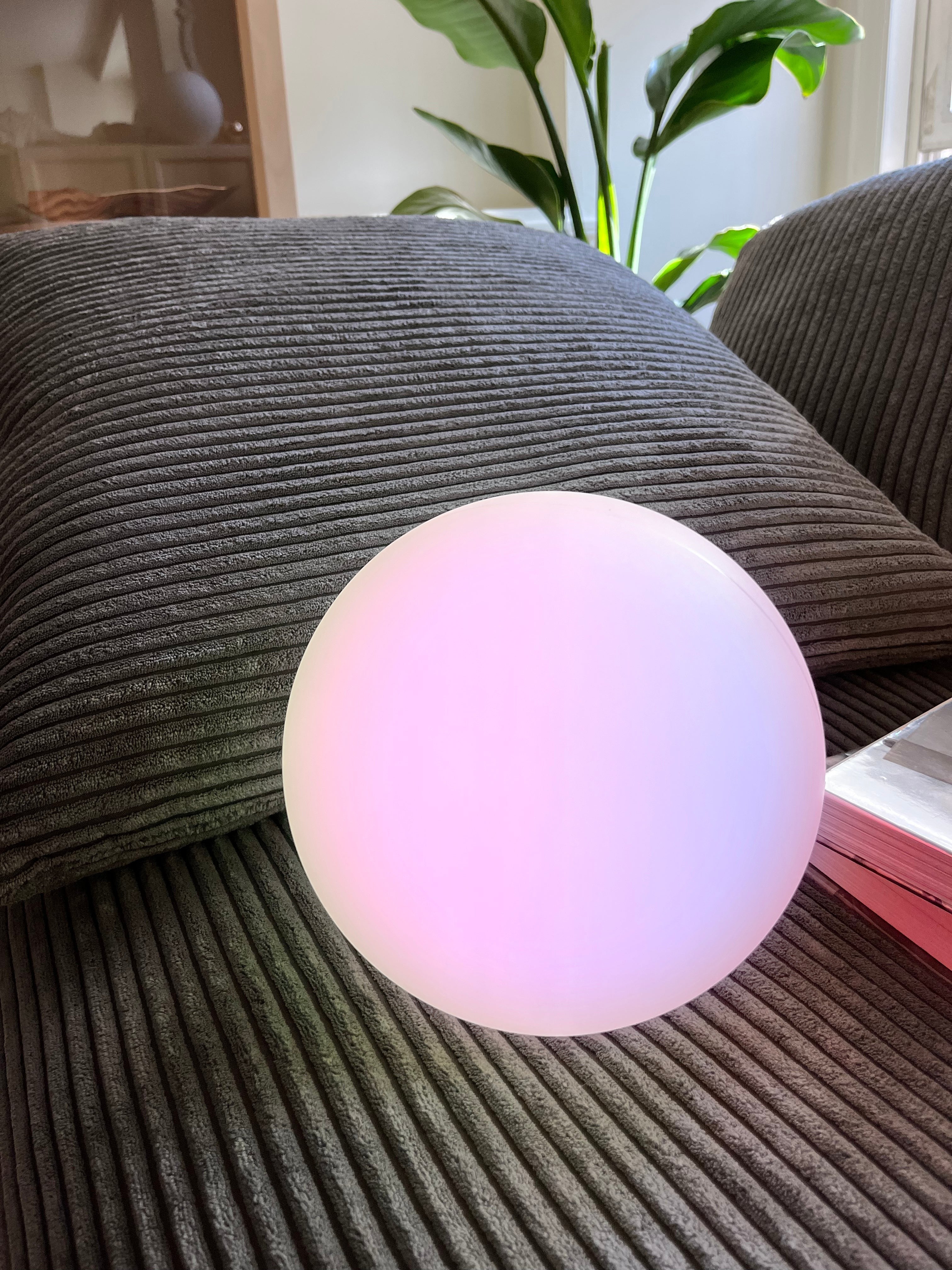 Taavita Cordless LED Table Lamp with Rechargeable Batteries
