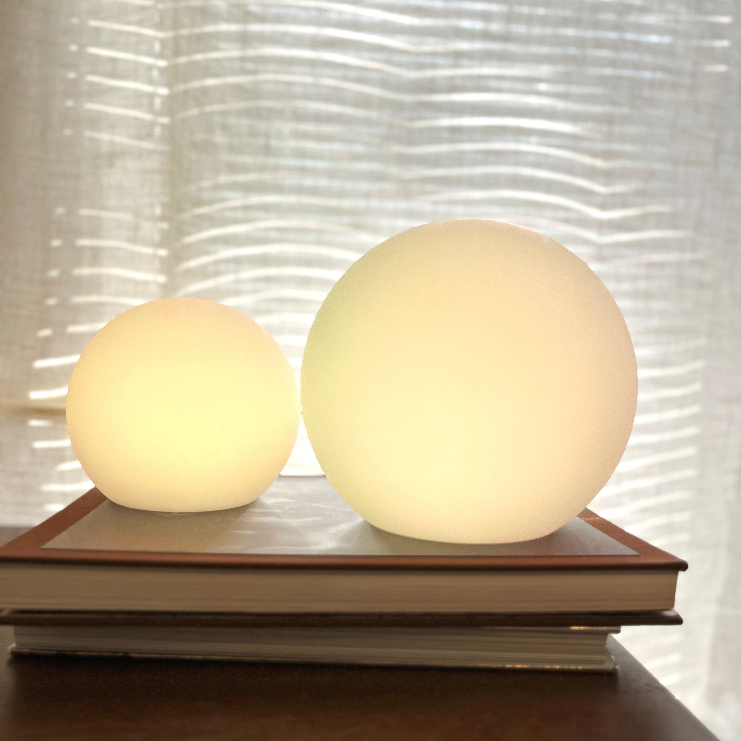Taavita Cordless LED Table Lamp with Rechargeable Batteries