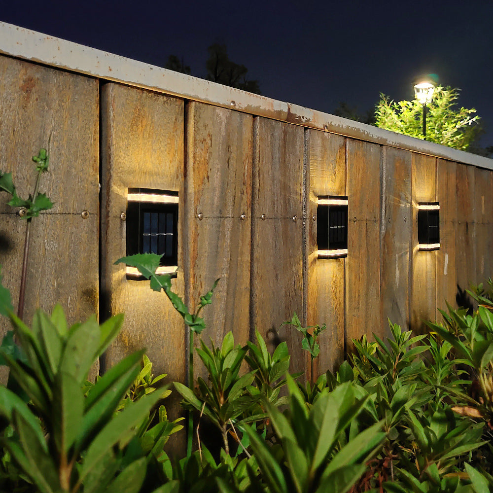 HeliaBloom – Solar Wall Light for Gardens, Fences and Outdoor Walls