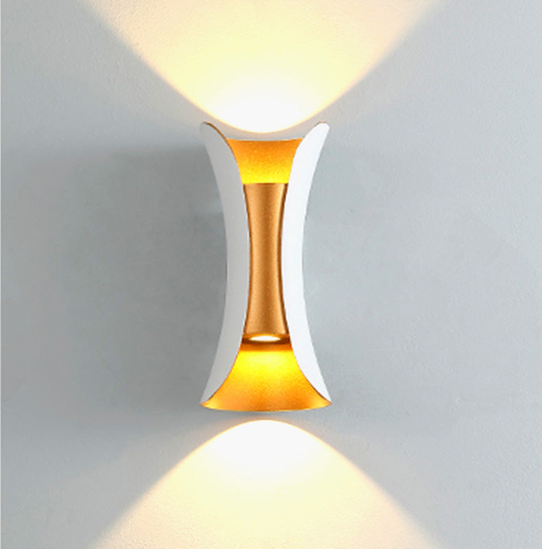 ClimaGlow – Waterproof Outdoor Wall Light with LED