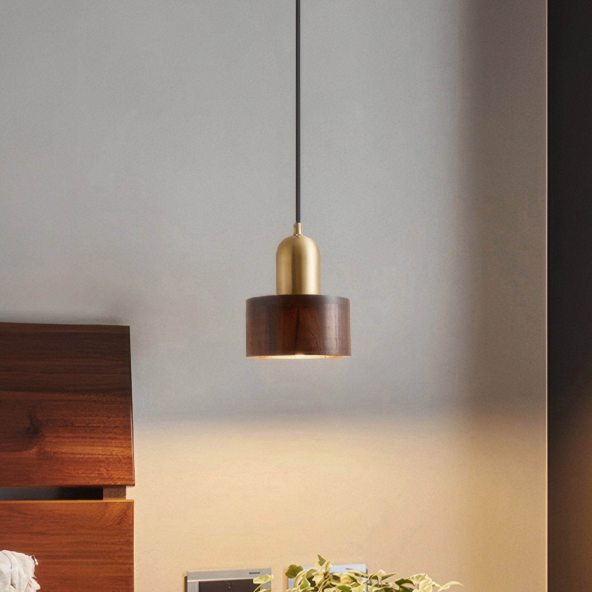 Zenora – Japanese-Style Pendant Light