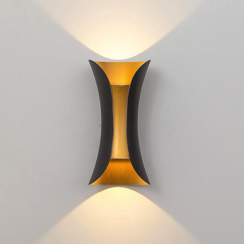 ClimaGlow – Waterproof Outdoor Wall Light with LED