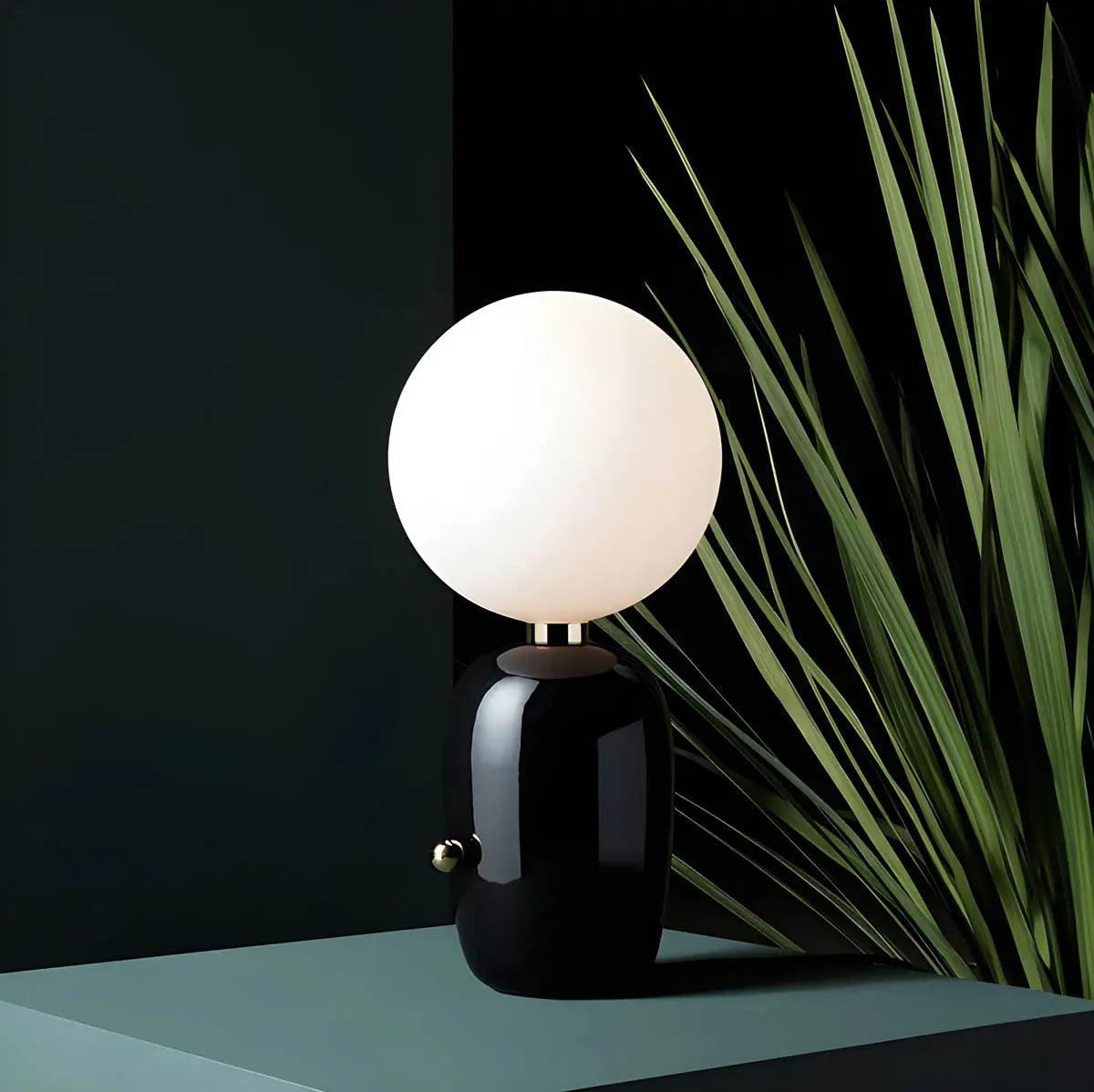 Velluto – Modern Table Lamp in Metal, Glass and Aluminium