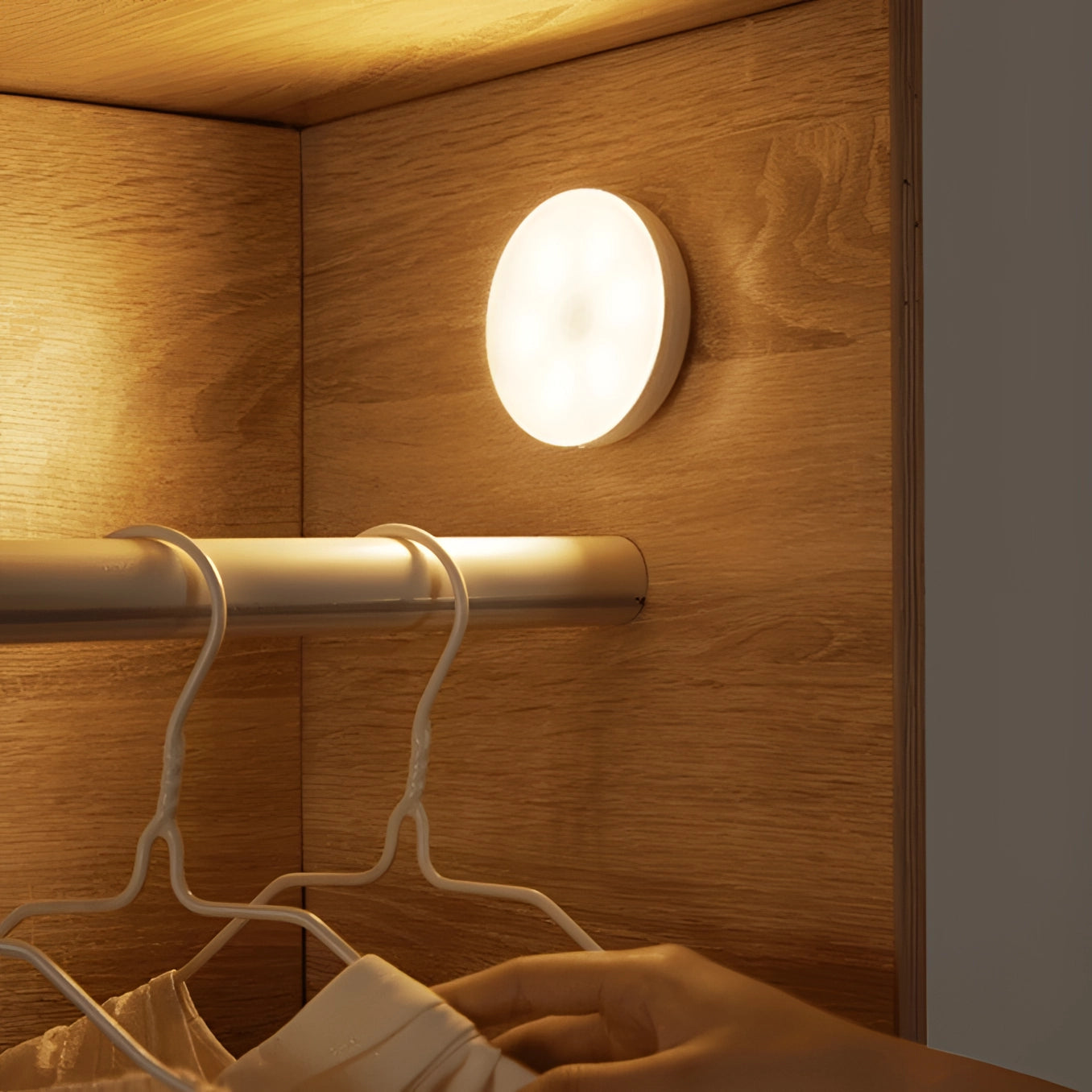 LED Motion Sensor Light - Wireless, Rechargeable, Energy-Efficient