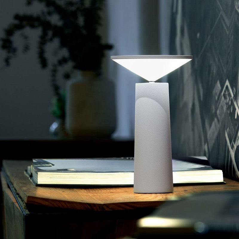 Flexora – Adjustable LED Desk Lamp with USB-C Charging