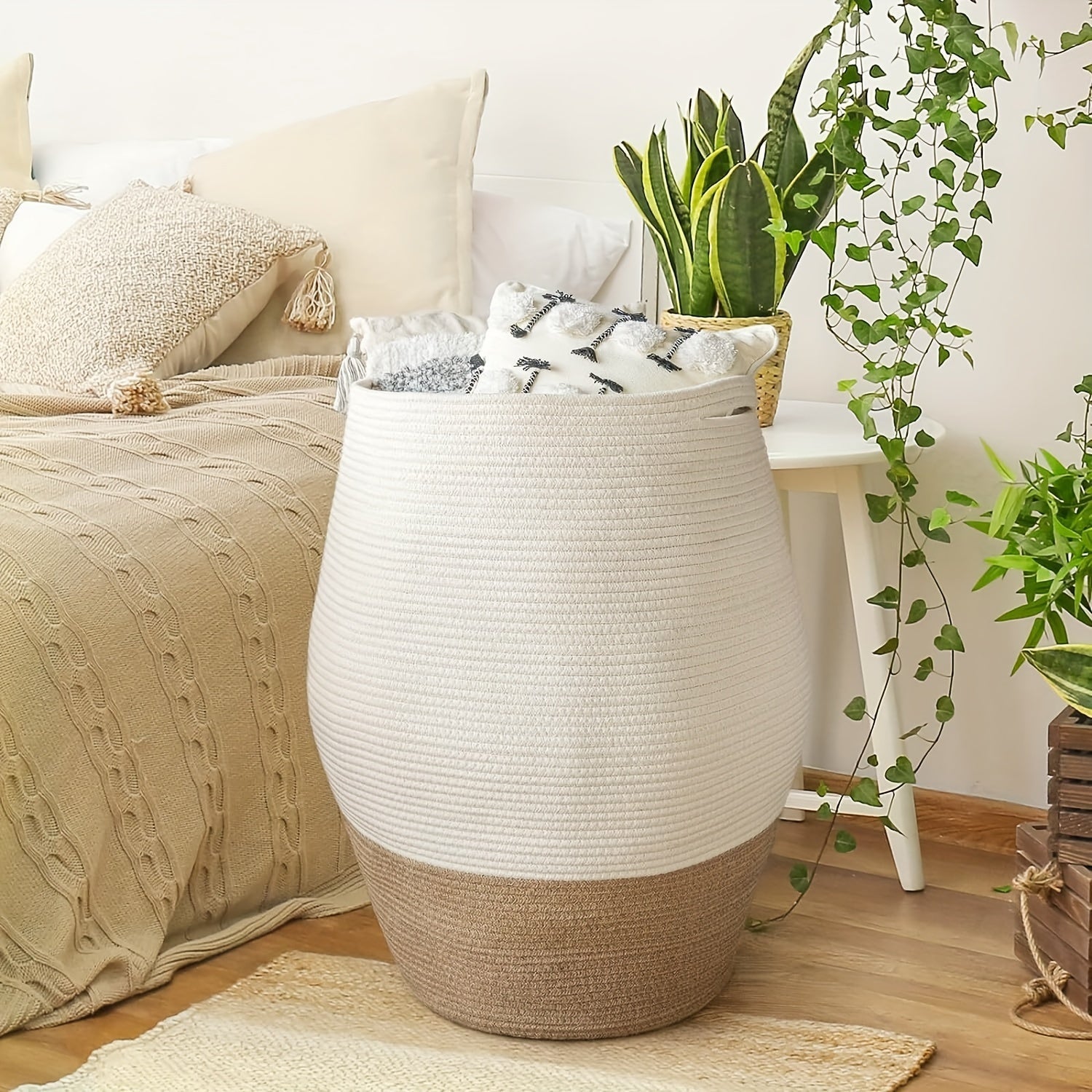 Large Woven Wicker Laundry Basket – Durable & Elegant Hamper for Laundry Room Storage