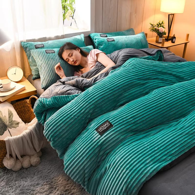 Velvet Fleece Blanket Cover – Soft Warm Cozy Bedding for Ultimate Comfort