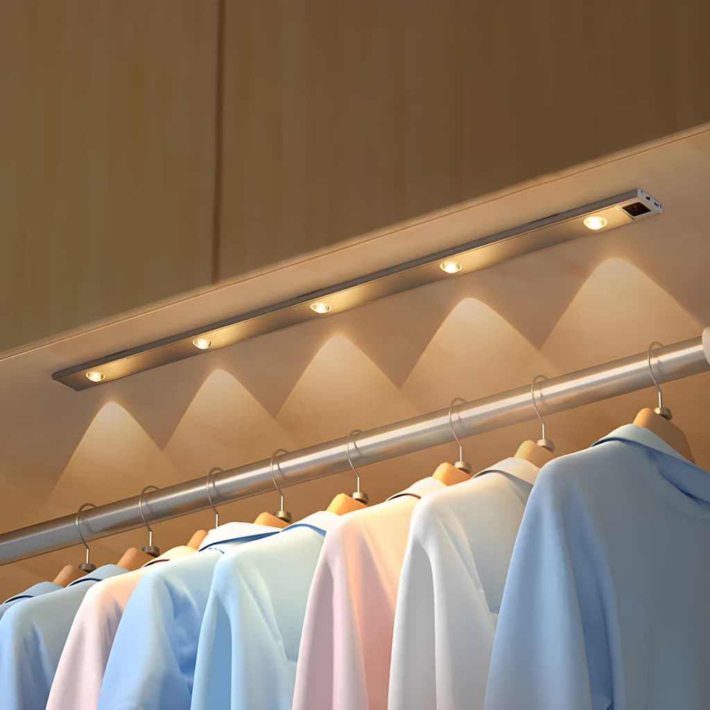 GlowSense – Smart Lighting with Motion Sensor