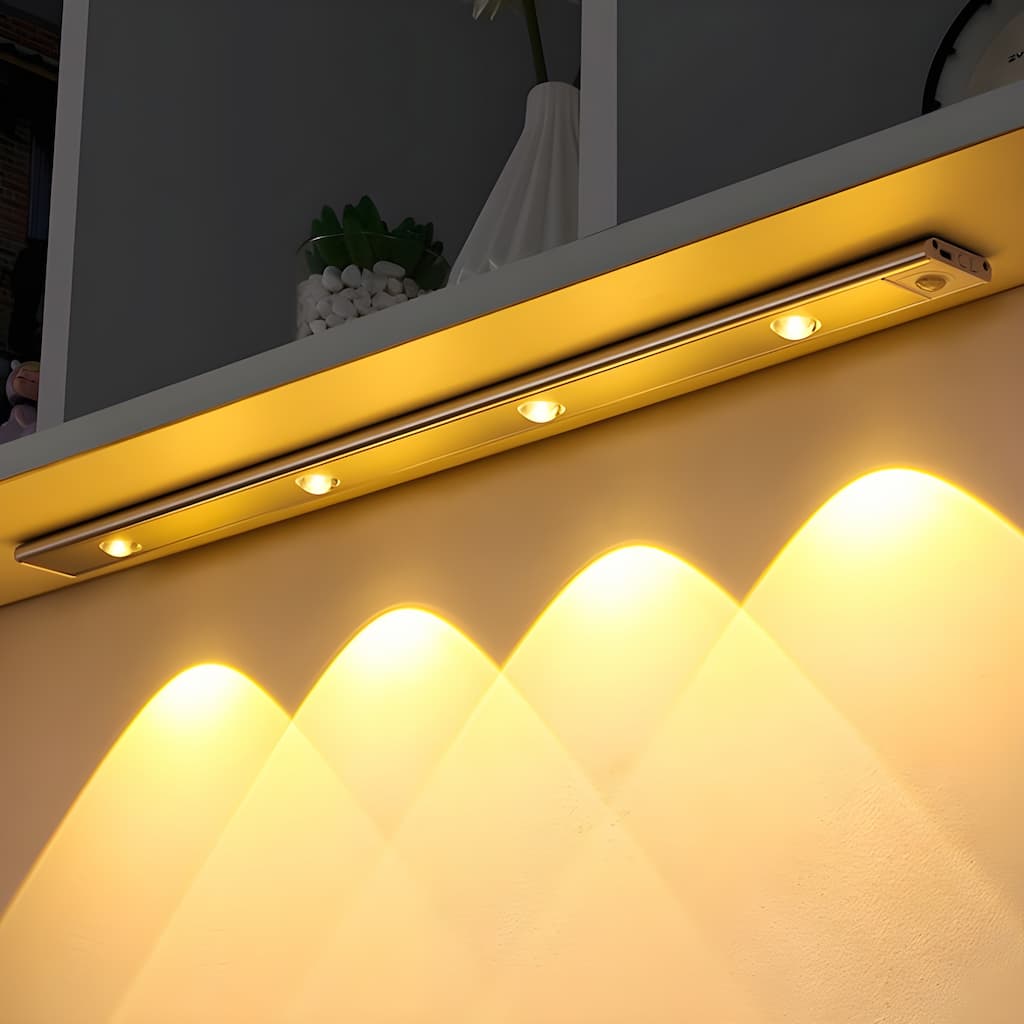 GlowSense – Smart Lighting with Motion Sensor
