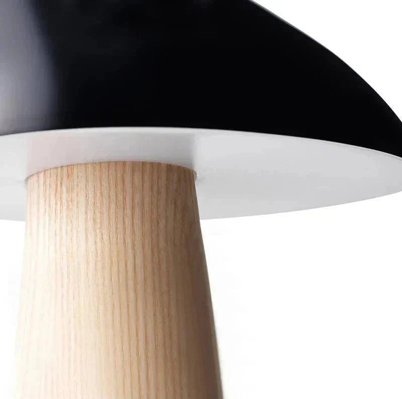 Homely – Minimalist Table Lamp with Scandinavian Charm
