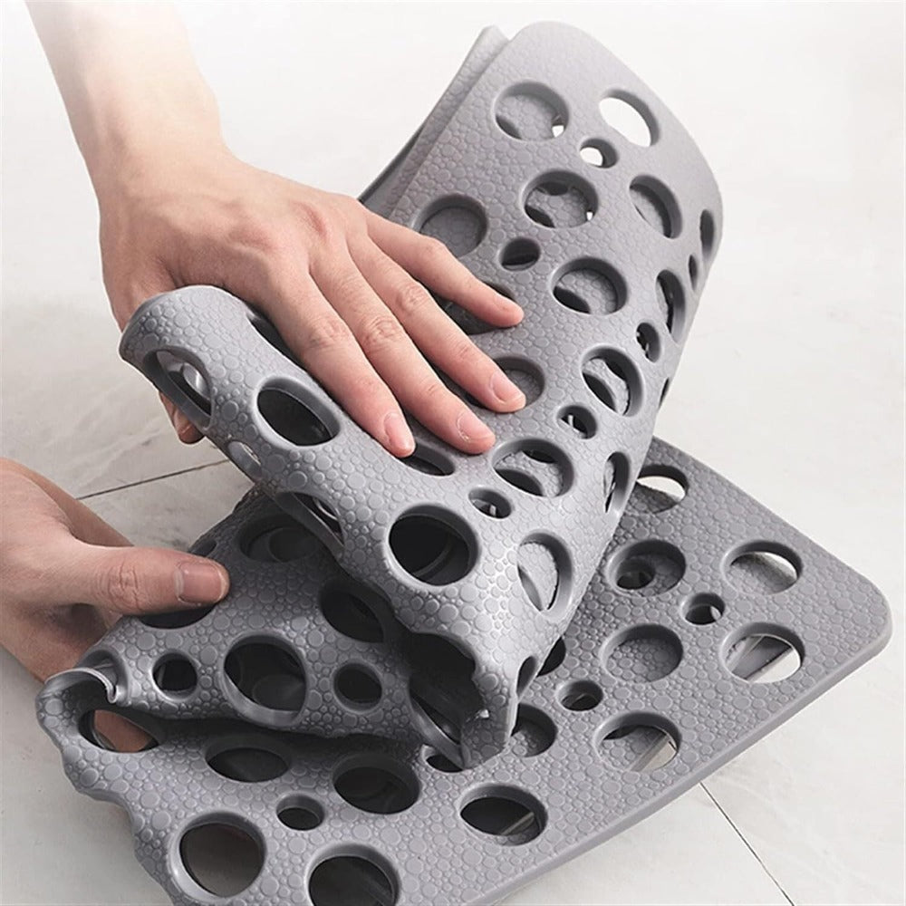 AquaGuard Non-Slip Shower Mat – Anti-Skid Bath Mat with Quick Drainage & Strong Grip
