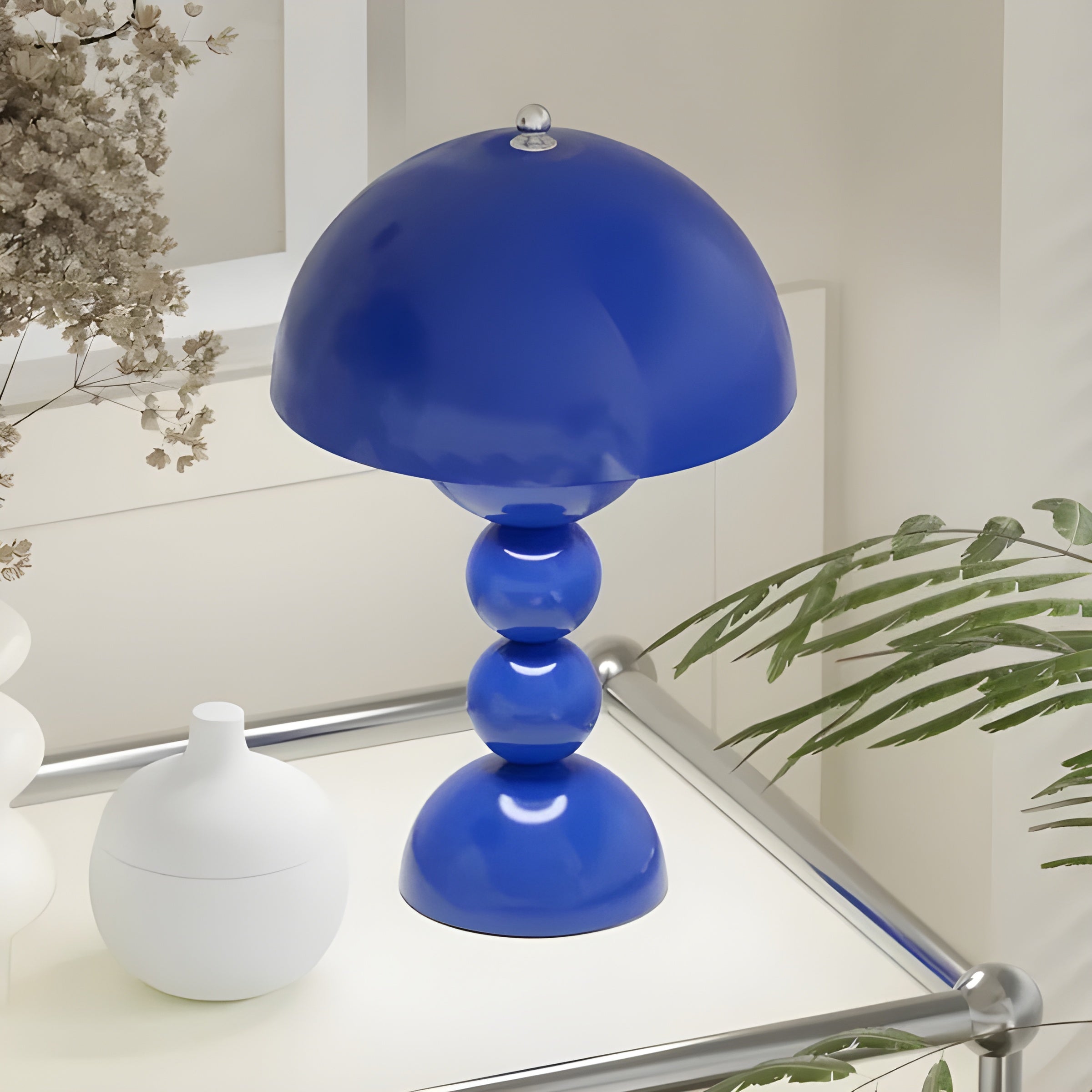 Scandinavian Design Table Lamp - FloraGlow